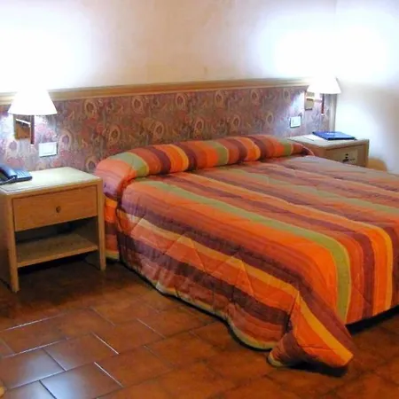 Agriturismo Cassinazza Villa Orsenigo Camera foto