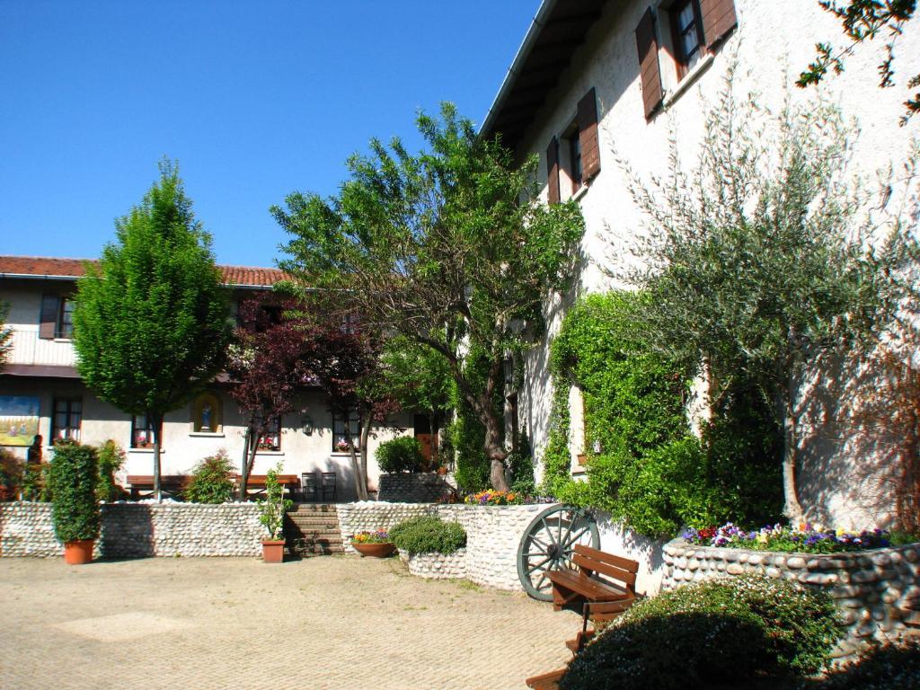 Agriturismo Cassinazza Séjour à la ferme